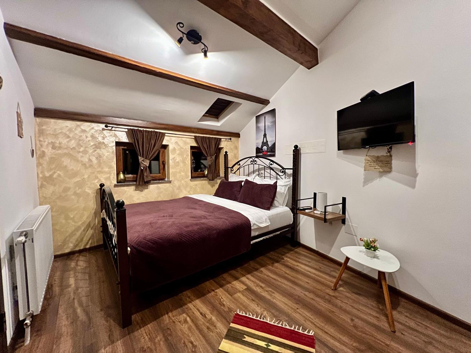 Hotel Fjorr 普里兹伦 外观 照片